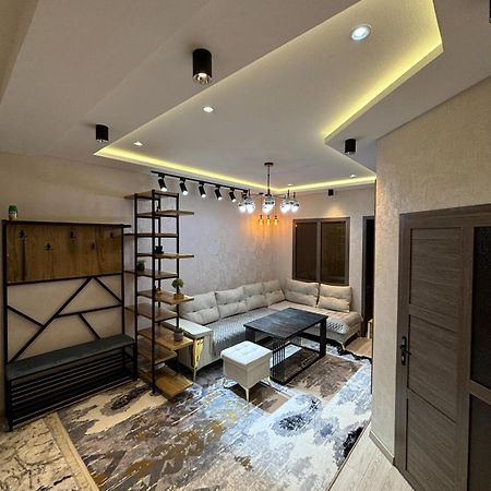 Cosy flat in the city center Самарканд Экстерьер фото